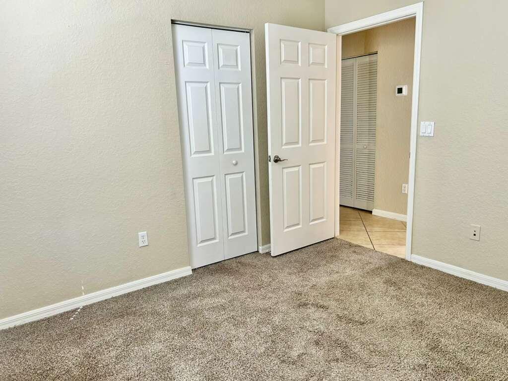 HAMPTON HILLS CONDO - Residential