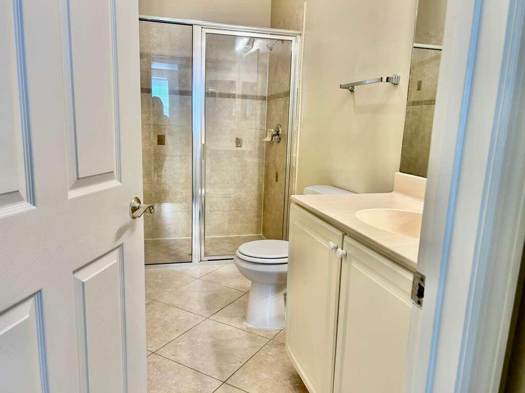 HAMPTON HILLS CONDO - Residential