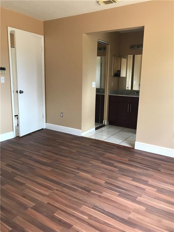 Meadow Wood Manor Sec 10 - Residential