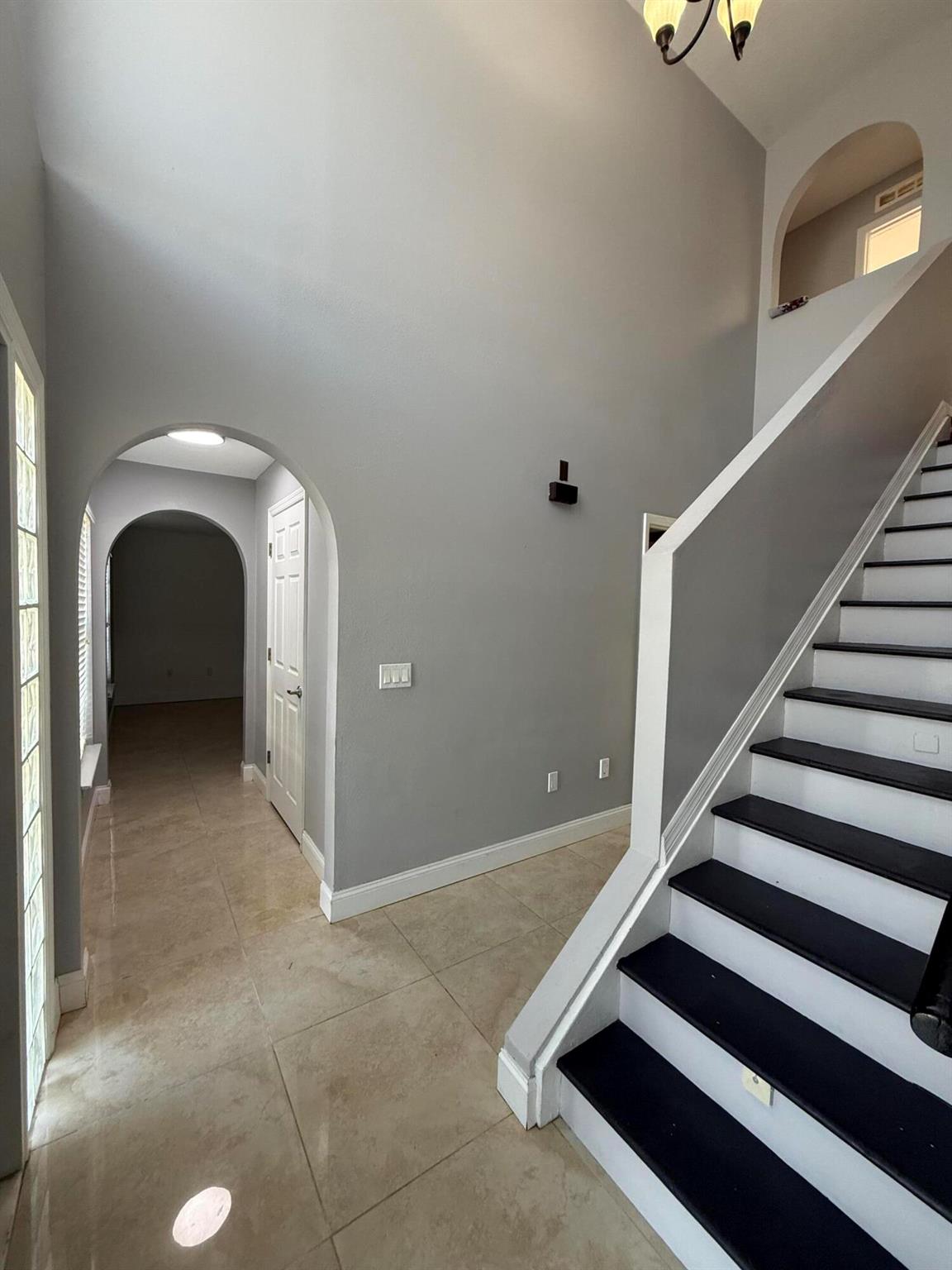 PORT ST LUCIE-SECTION 13 - Residential Lease