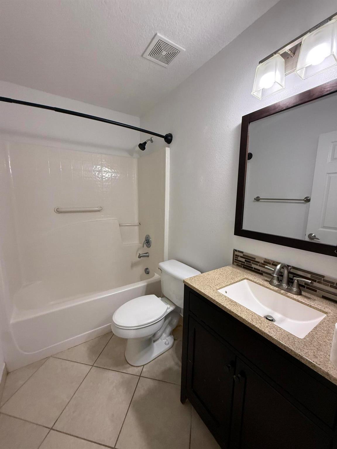 PORT ST LUCIE-SECTION 13 - Residential Lease