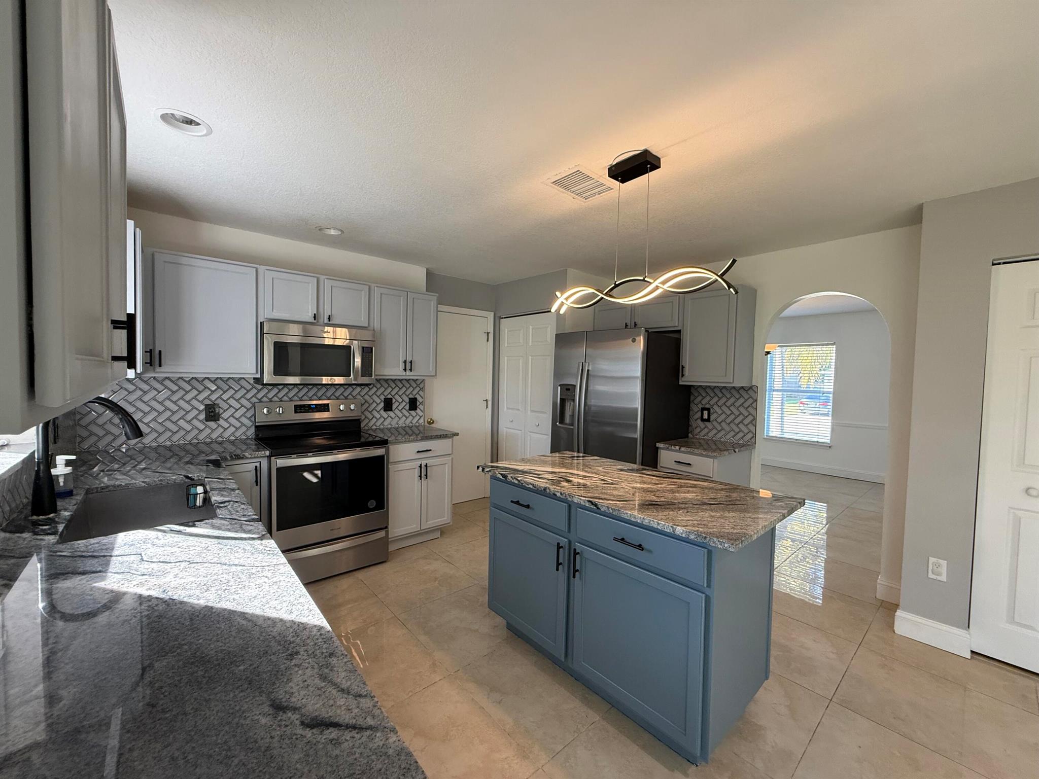 PORT ST LUCIE-SECTION 13 - Residential Lease