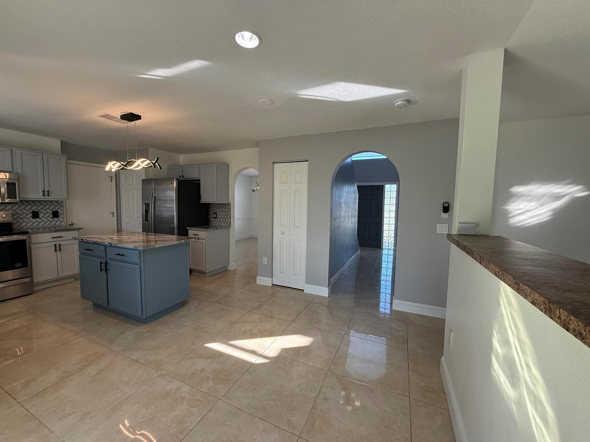 PORT ST LUCIE-SECTION 13 - Residential Lease