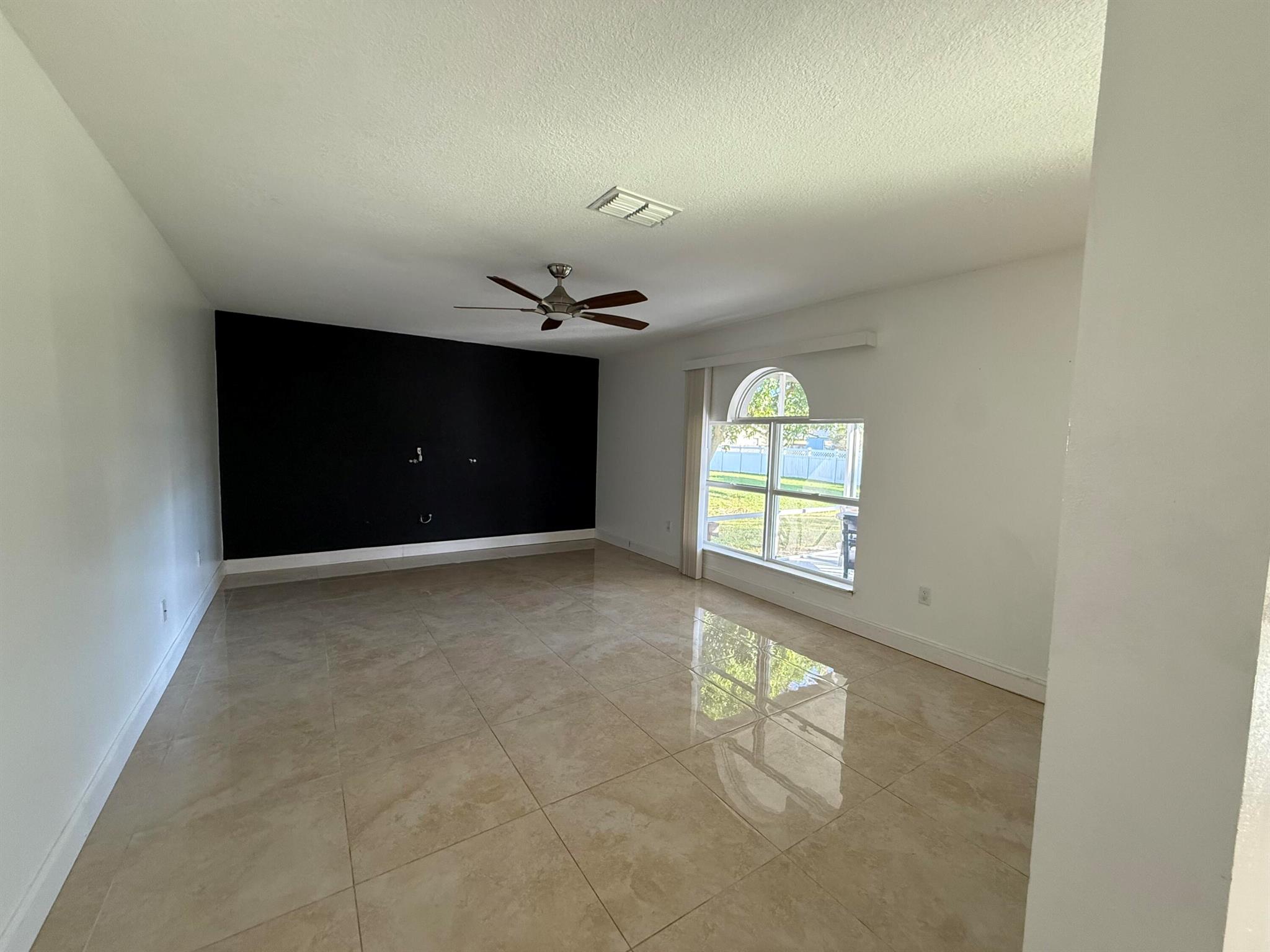 PORT ST LUCIE-SECTION 13 - Residential Lease