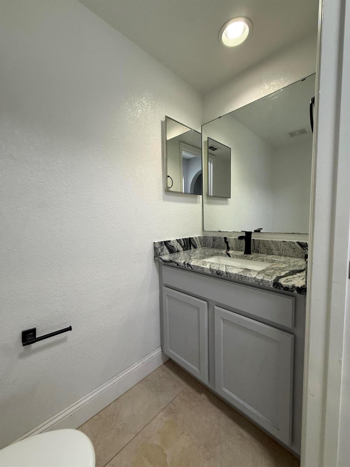 PORT ST LUCIE-SECTION 13 - Residential Lease