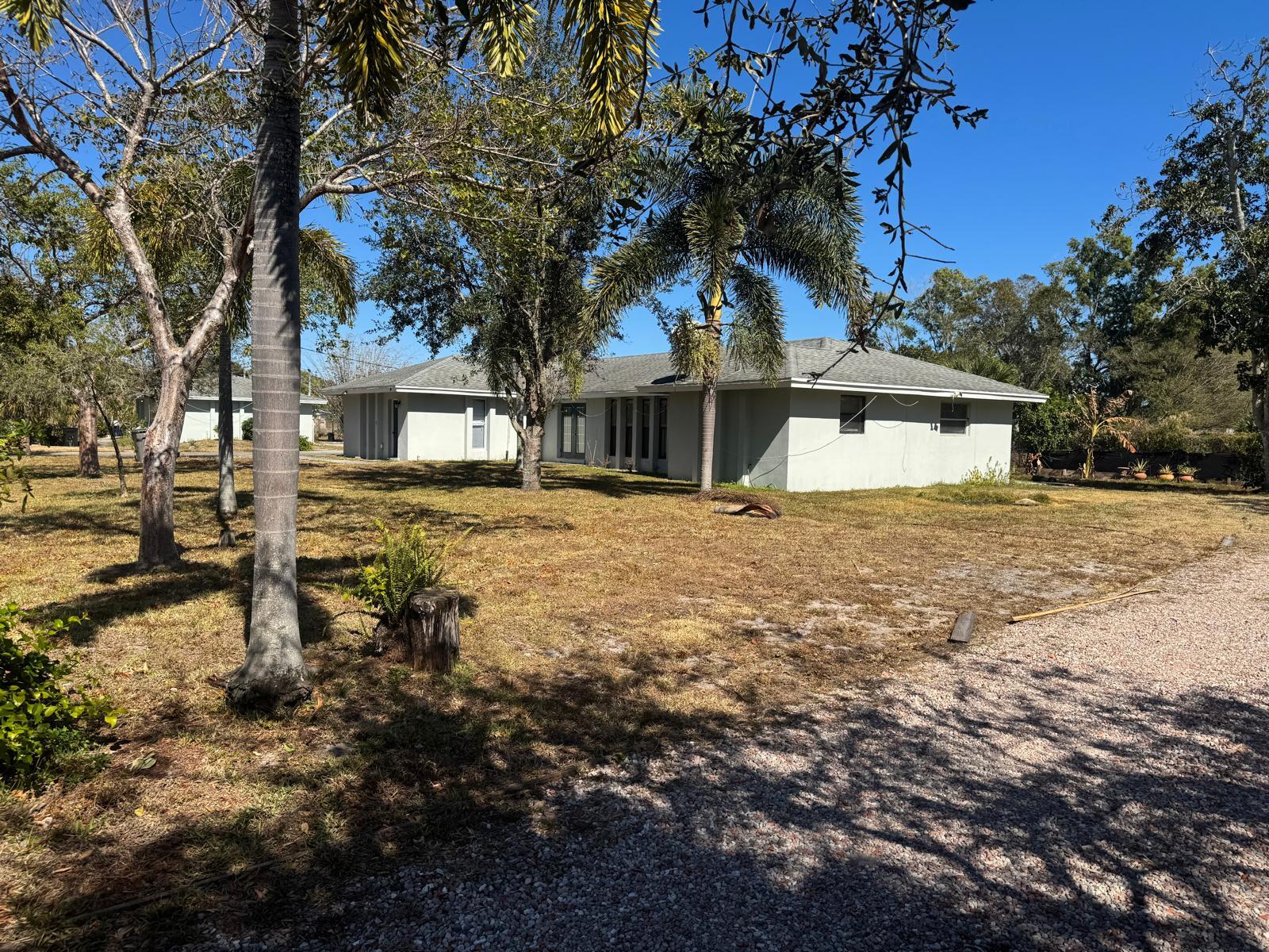 HAVERHILL ACRES - Residential Lease