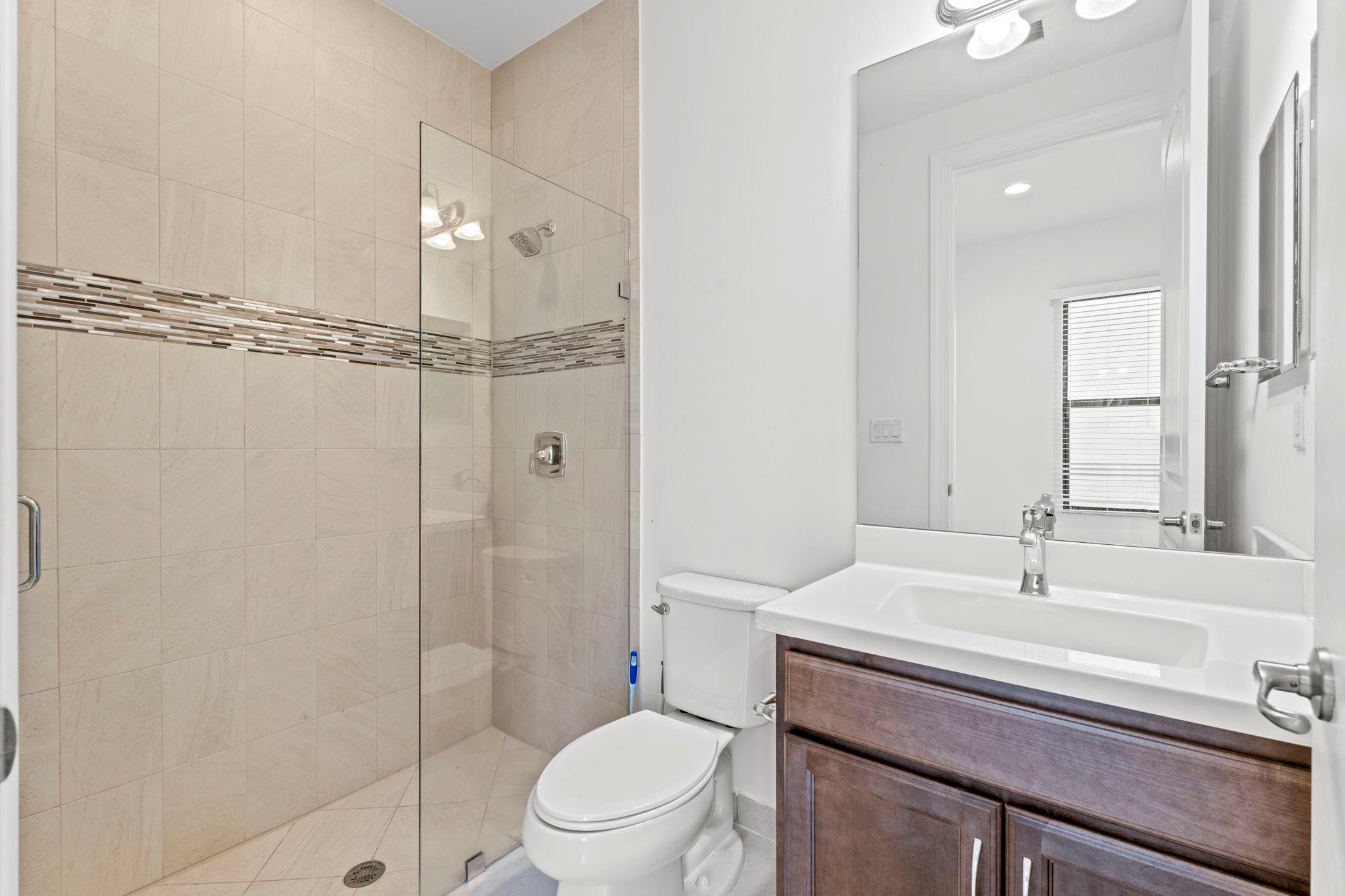 Coral Lago - Residential Lease