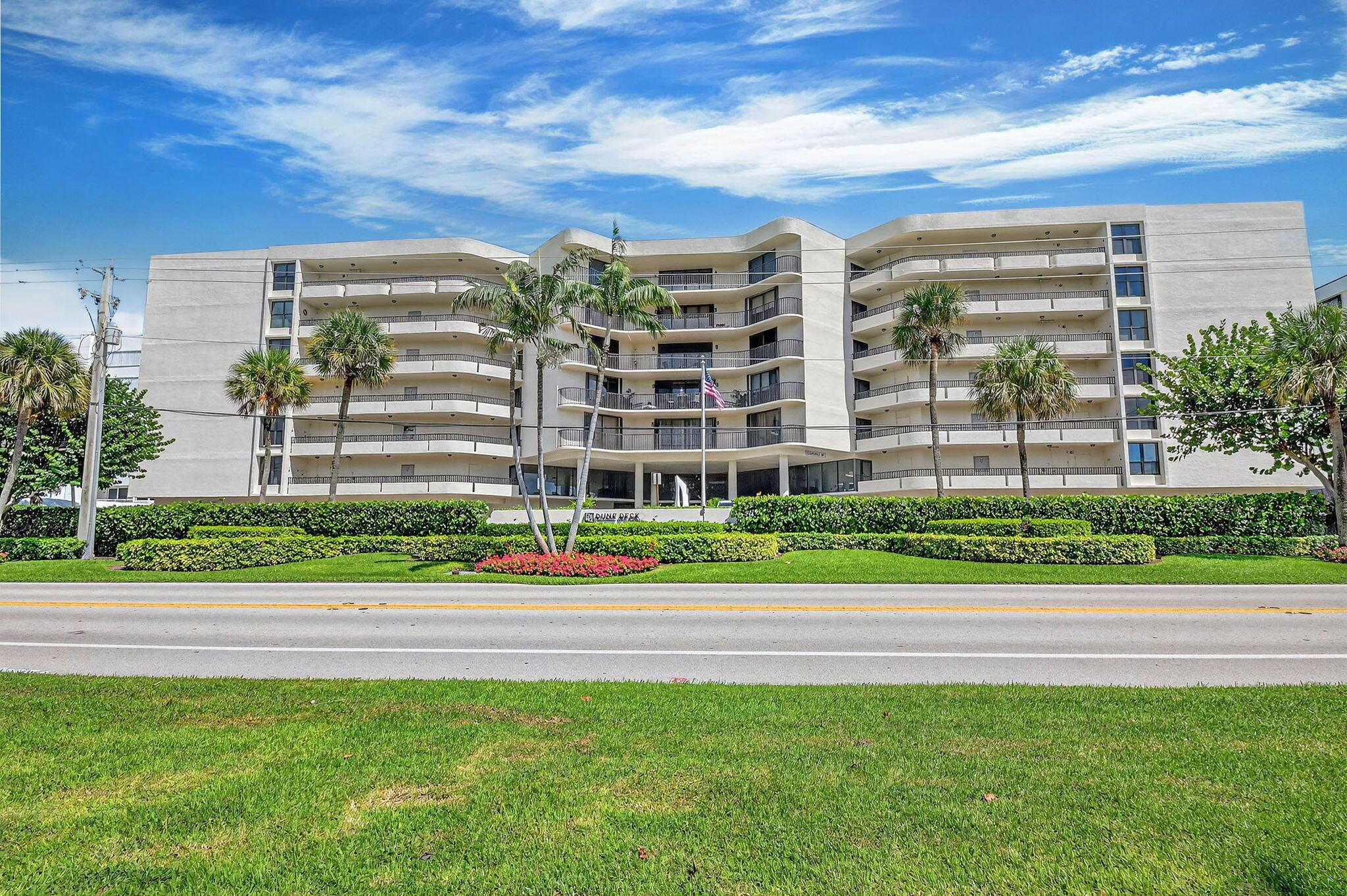 DUNE DECK OF THE PALM BEA - Residential