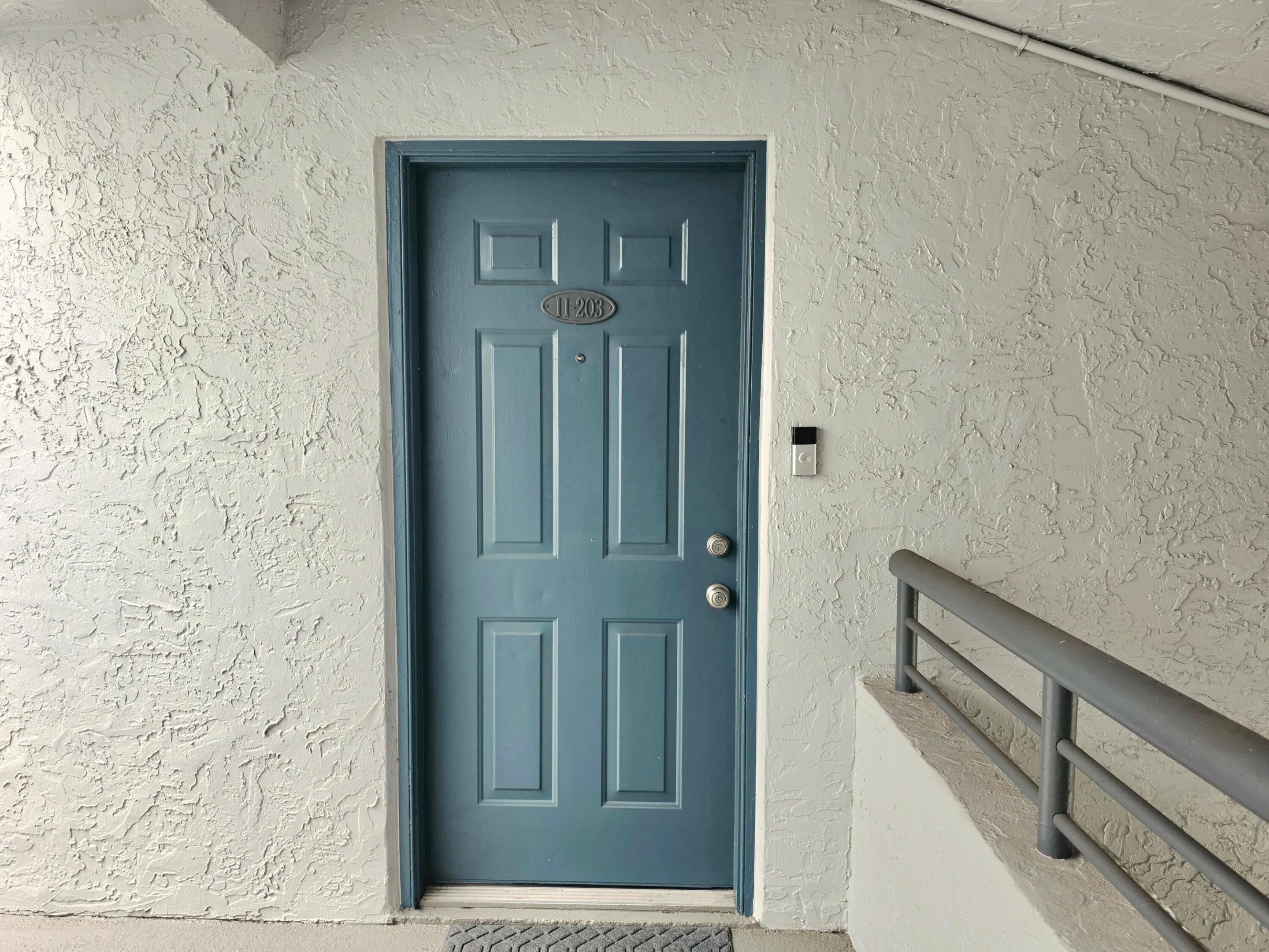 COCO PARC CONDO - Residential Lease