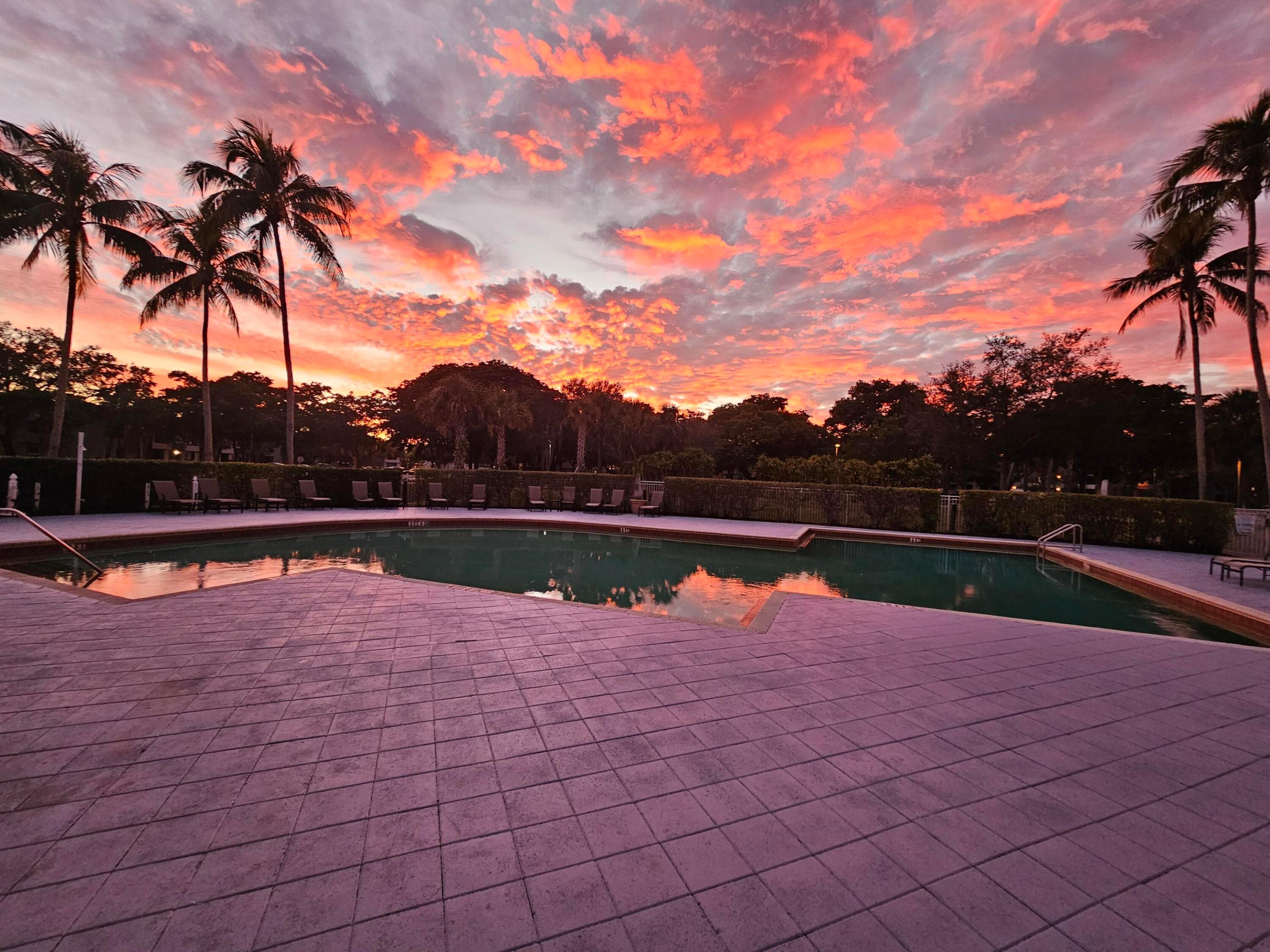 COCO PARC CONDO - Residential Lease