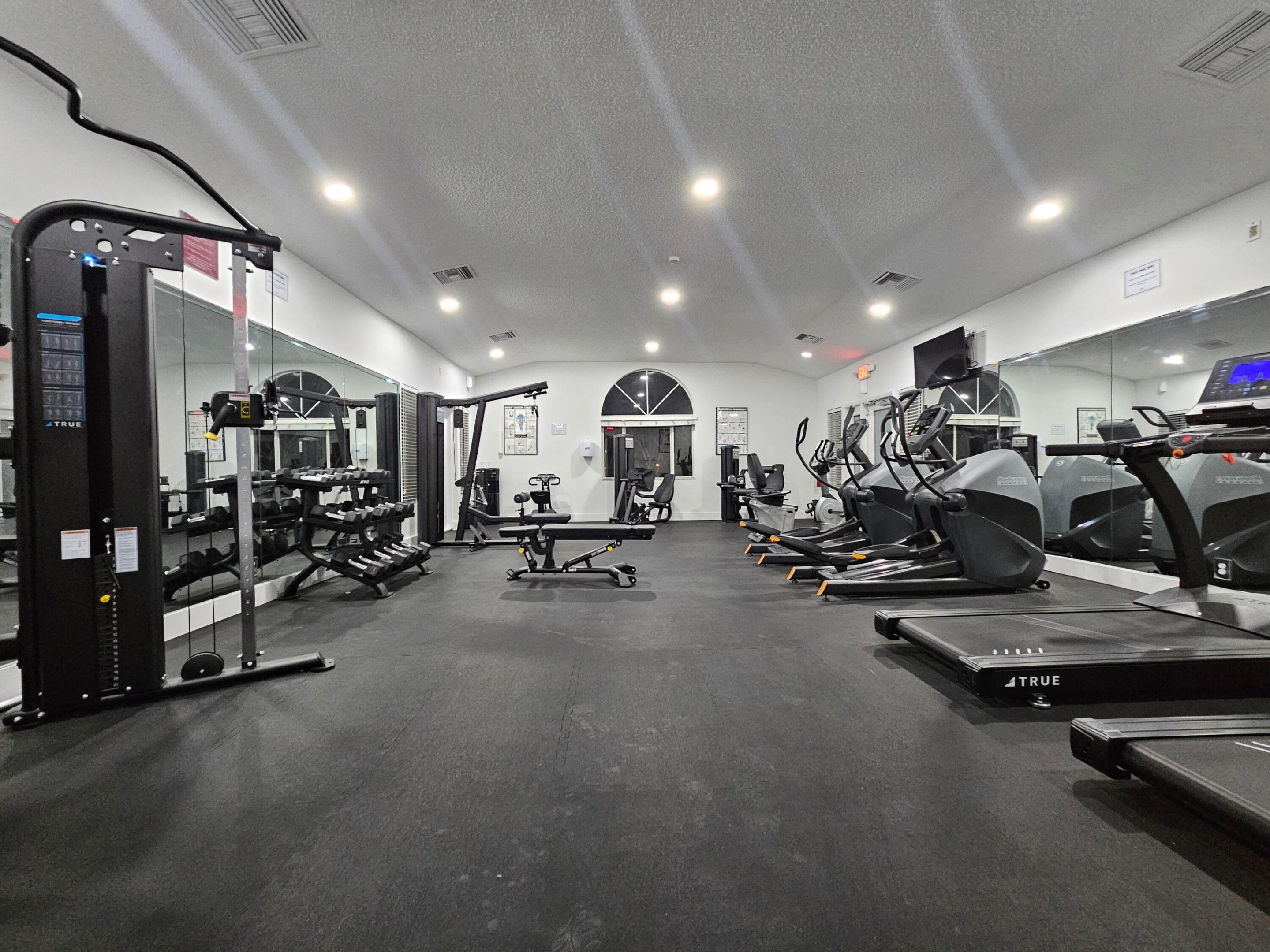 COCO PARC CONDO - Residential Lease