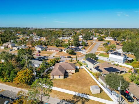 A home in Deltona