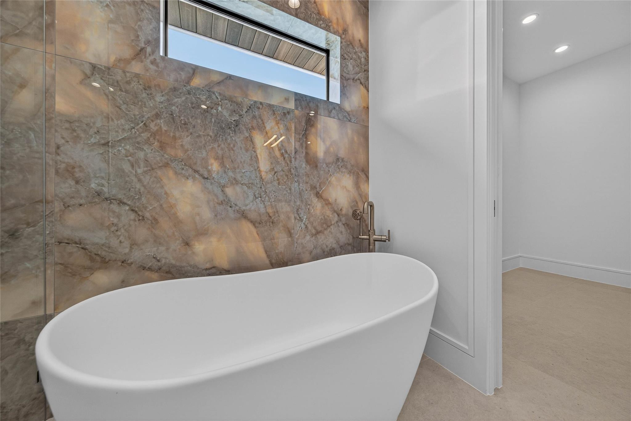 Gould Island 15-62 B - Residential