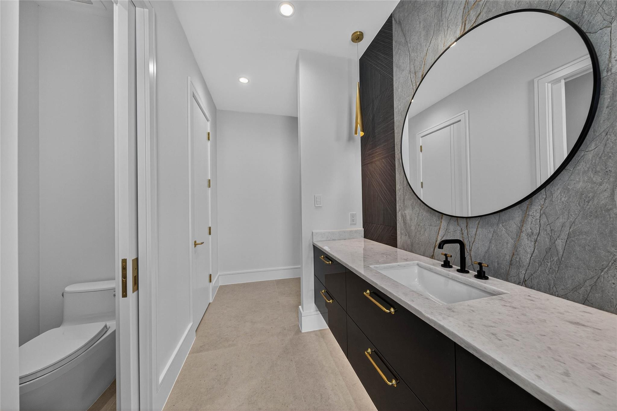 Gould Island 15-62 B - Residential