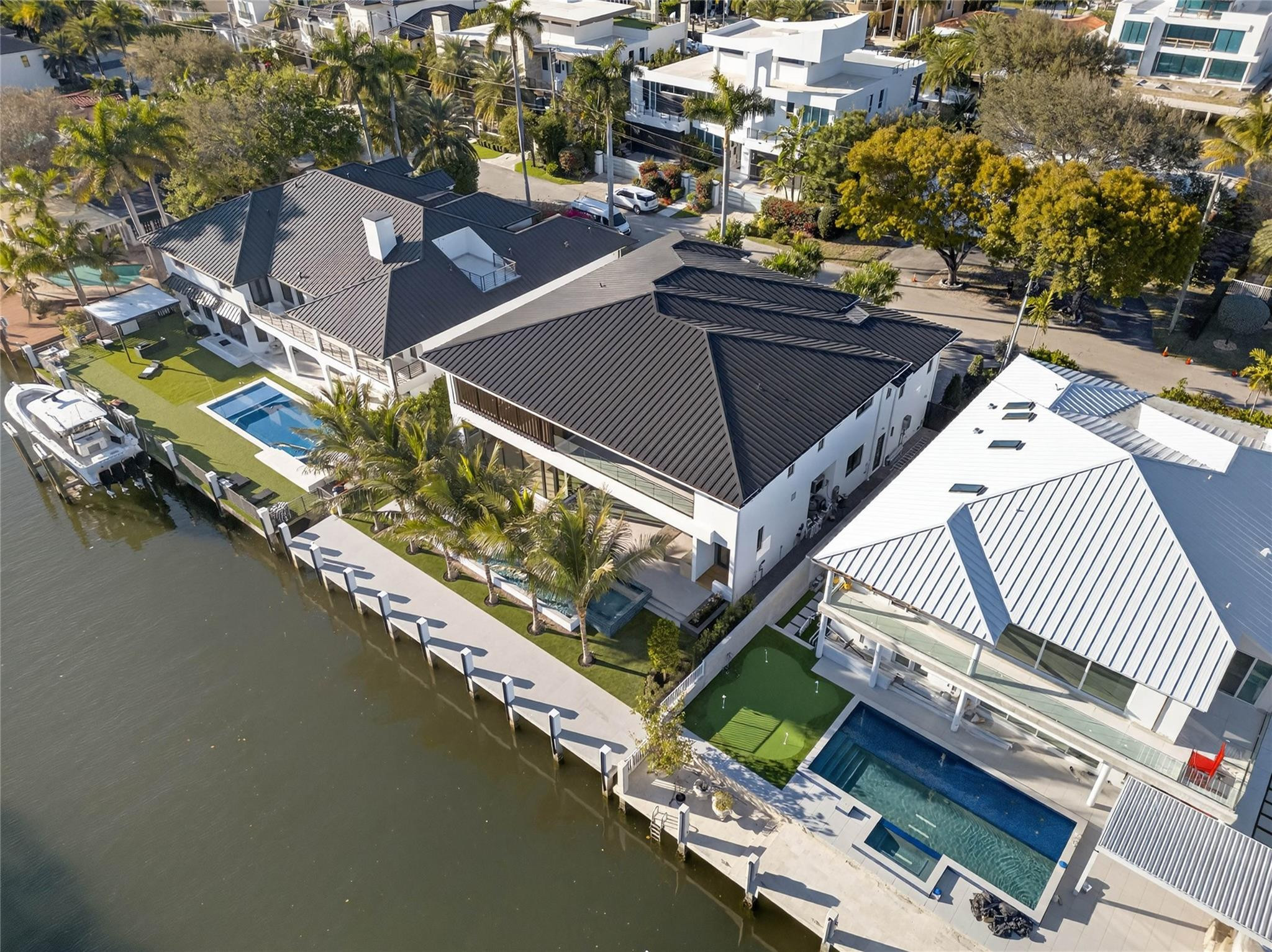 Gould Island 15-62 B - Residential
