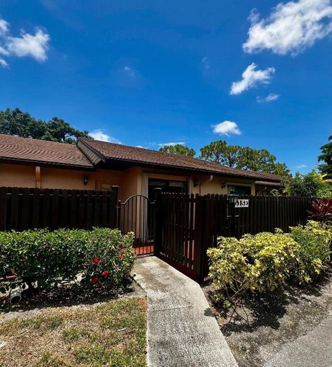 615 Sea Pine Way E Greenacres FL 33415