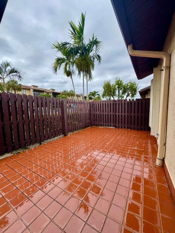 PINE RIDGE NORTH II CONDO - Residential