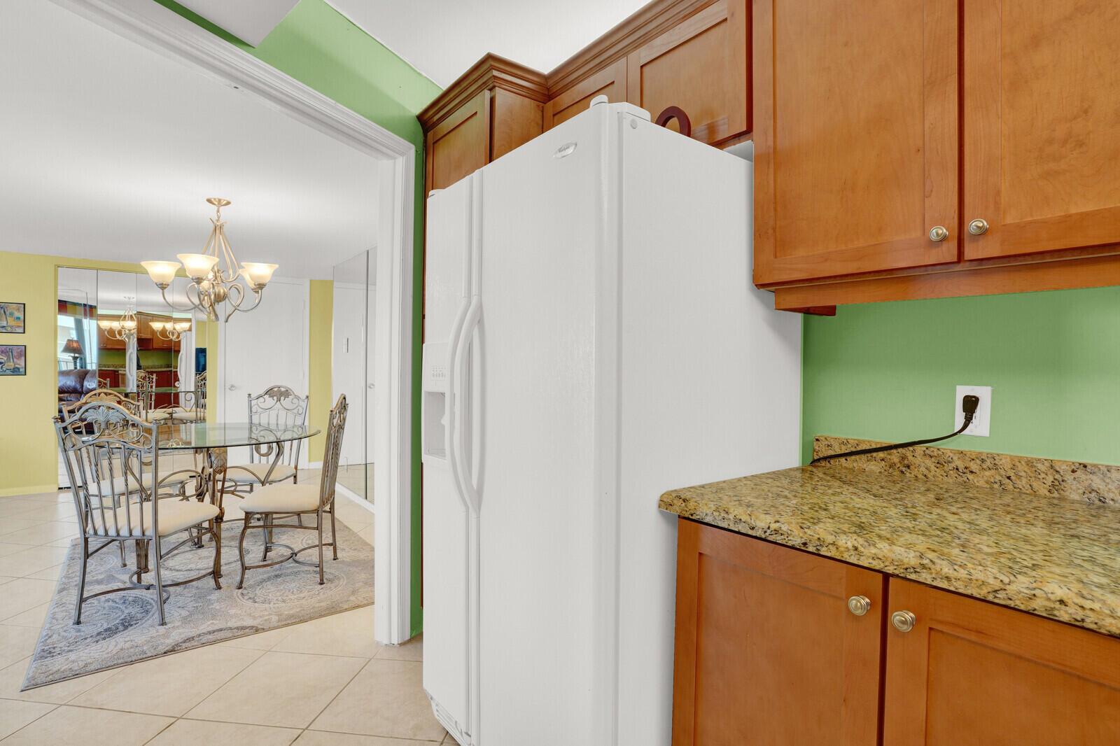 CONNEMARA CONDO - Residential Lease