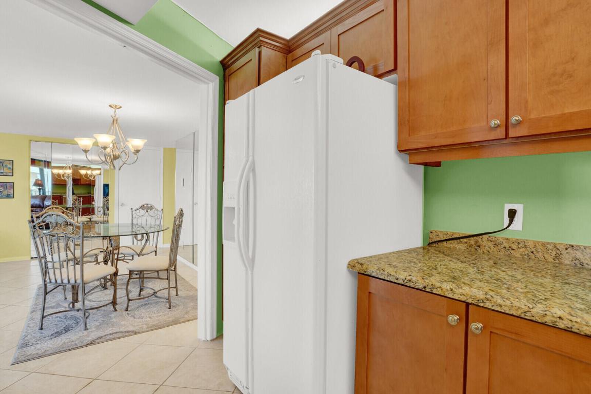 CONNEMARA CONDO - Residential Lease