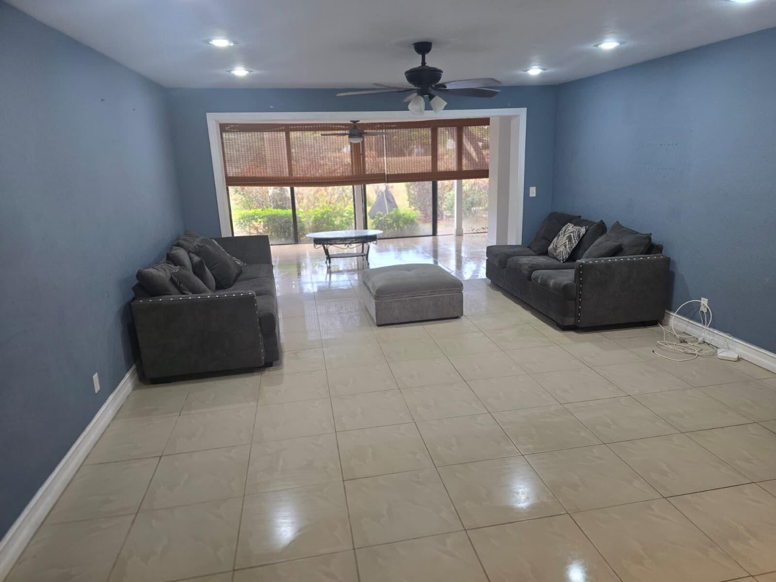 FOUNTAINS OF PALM BEACH CONDO 6 - Residential Lease