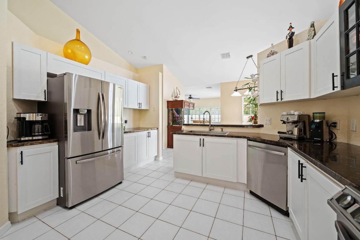 Royal Land Amd 132-20 B - Residential