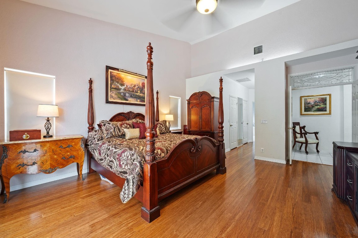 Royal Land Amd 132-20 B - Residential