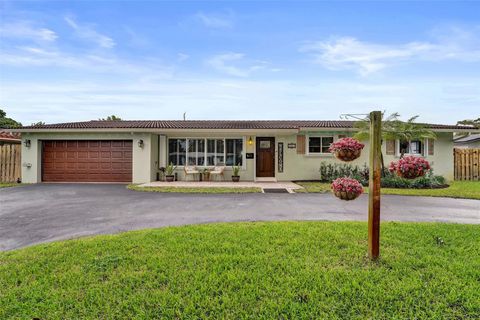 5541 SW 2nd Ct Plantation FL 33317