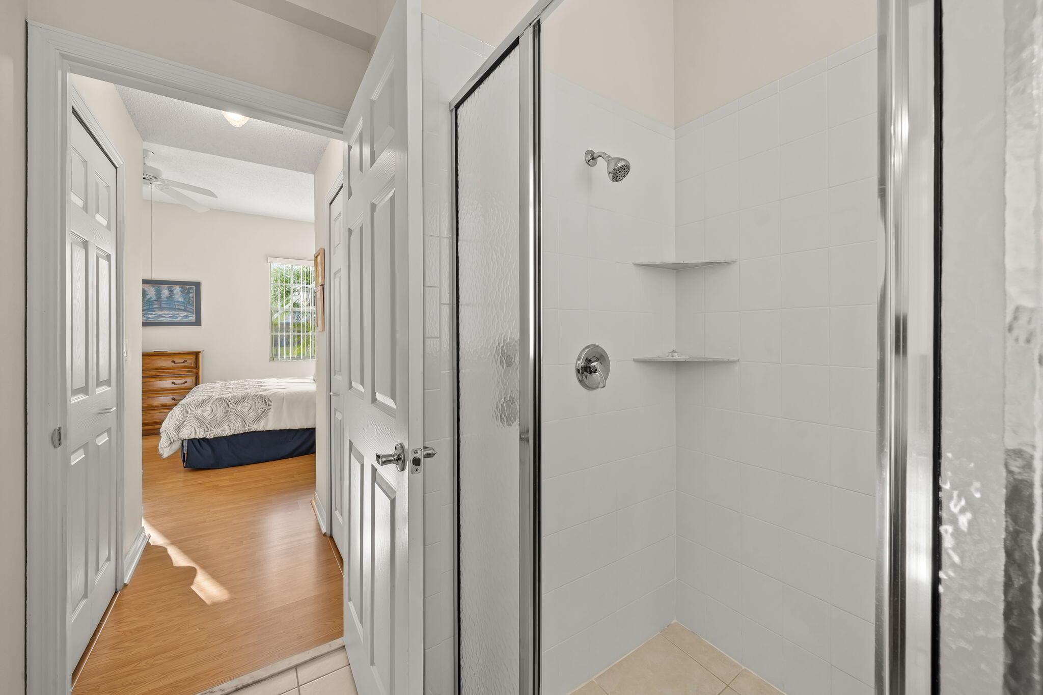 LAKEFIELD OF THE LANDINGS - Residential