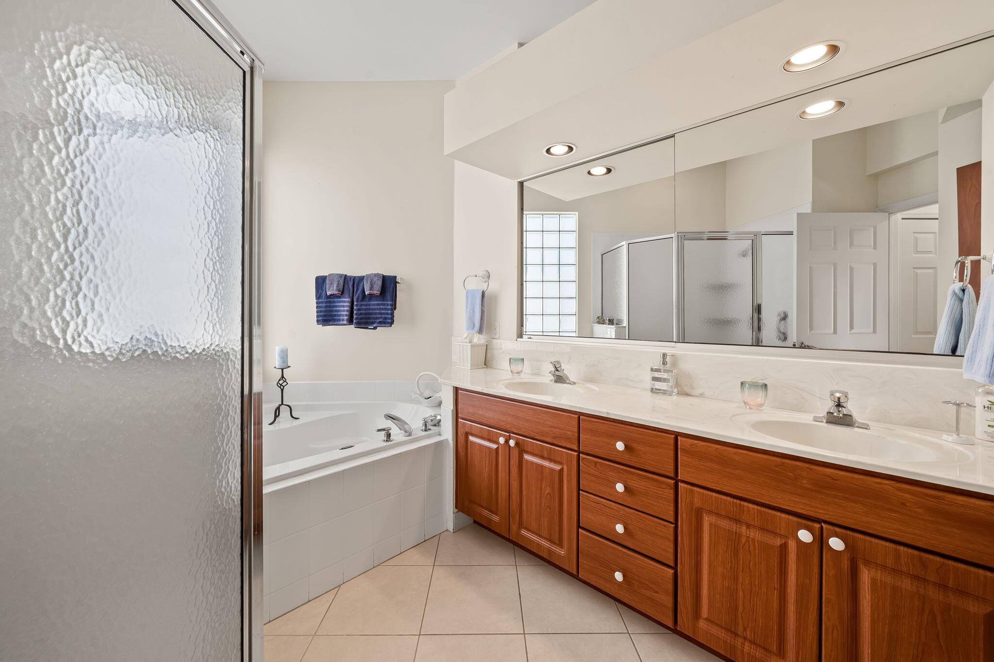 LAKEFIELD OF THE LANDINGS - Residential