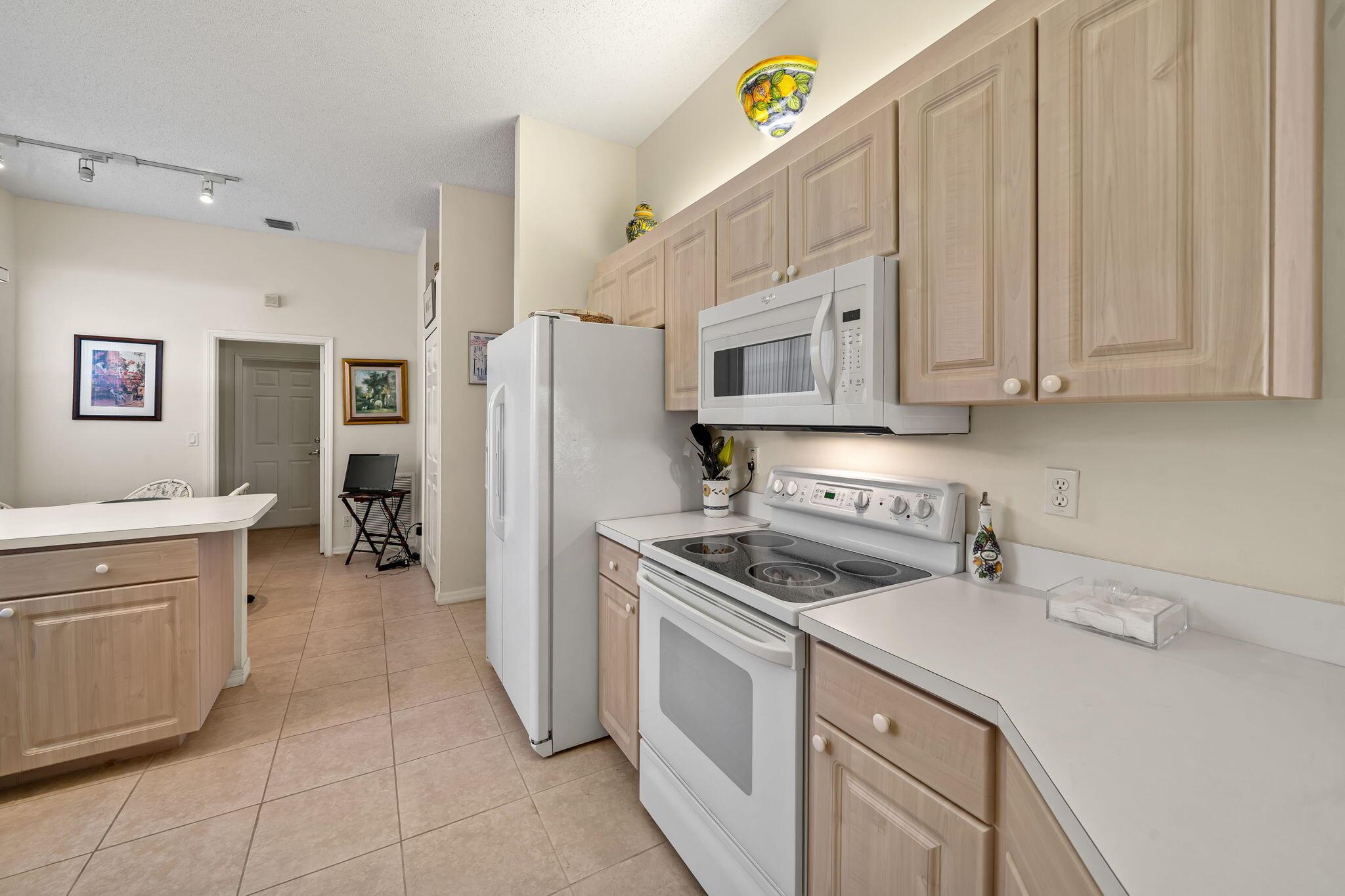 LAKEFIELD OF THE LANDINGS - Residential