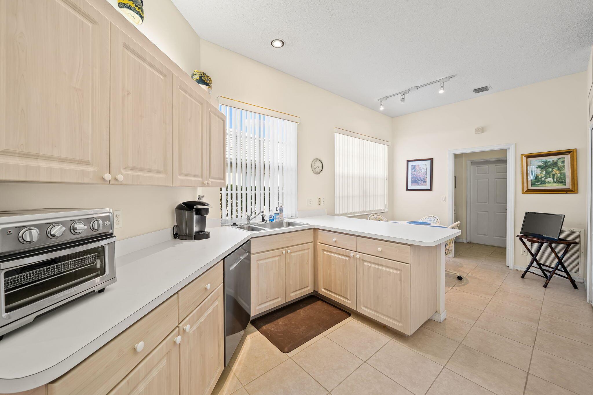 LAKEFIELD OF THE LANDINGS - Residential