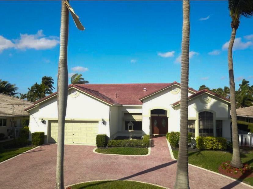 Photo of 2401 SE 9th St, Pompano Beach, FL 33062 (MLS # F10262274)