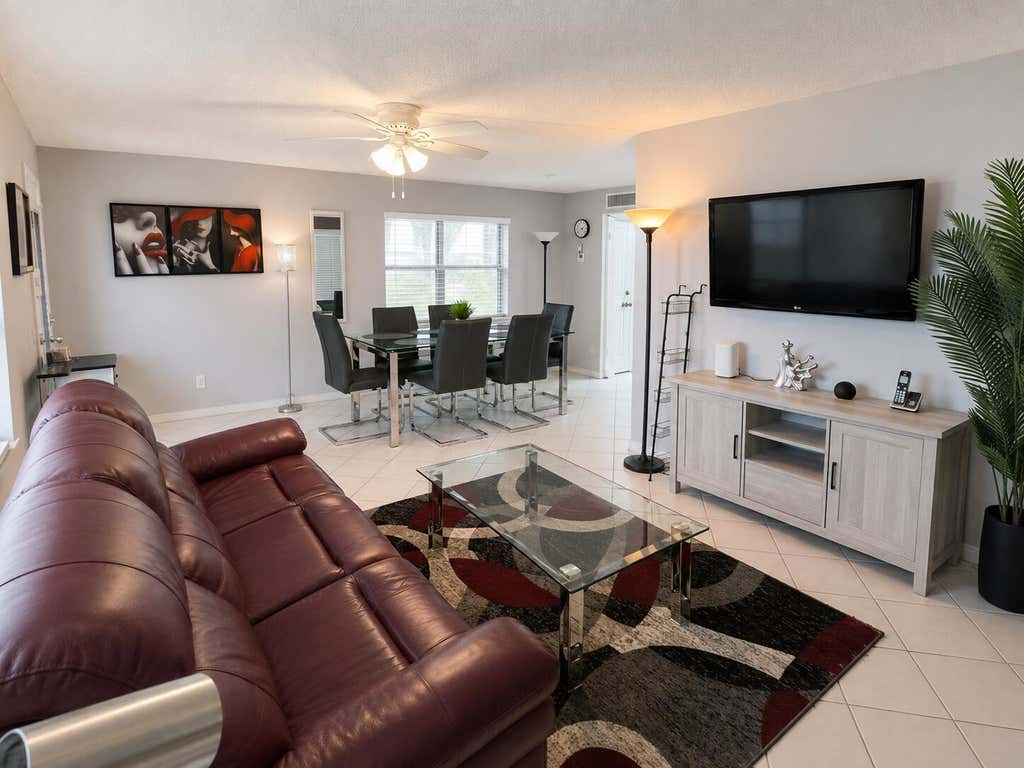 Photo of 258 BURGUNDY F, Delray Beach, FL 33484 (MLS # B26064653)