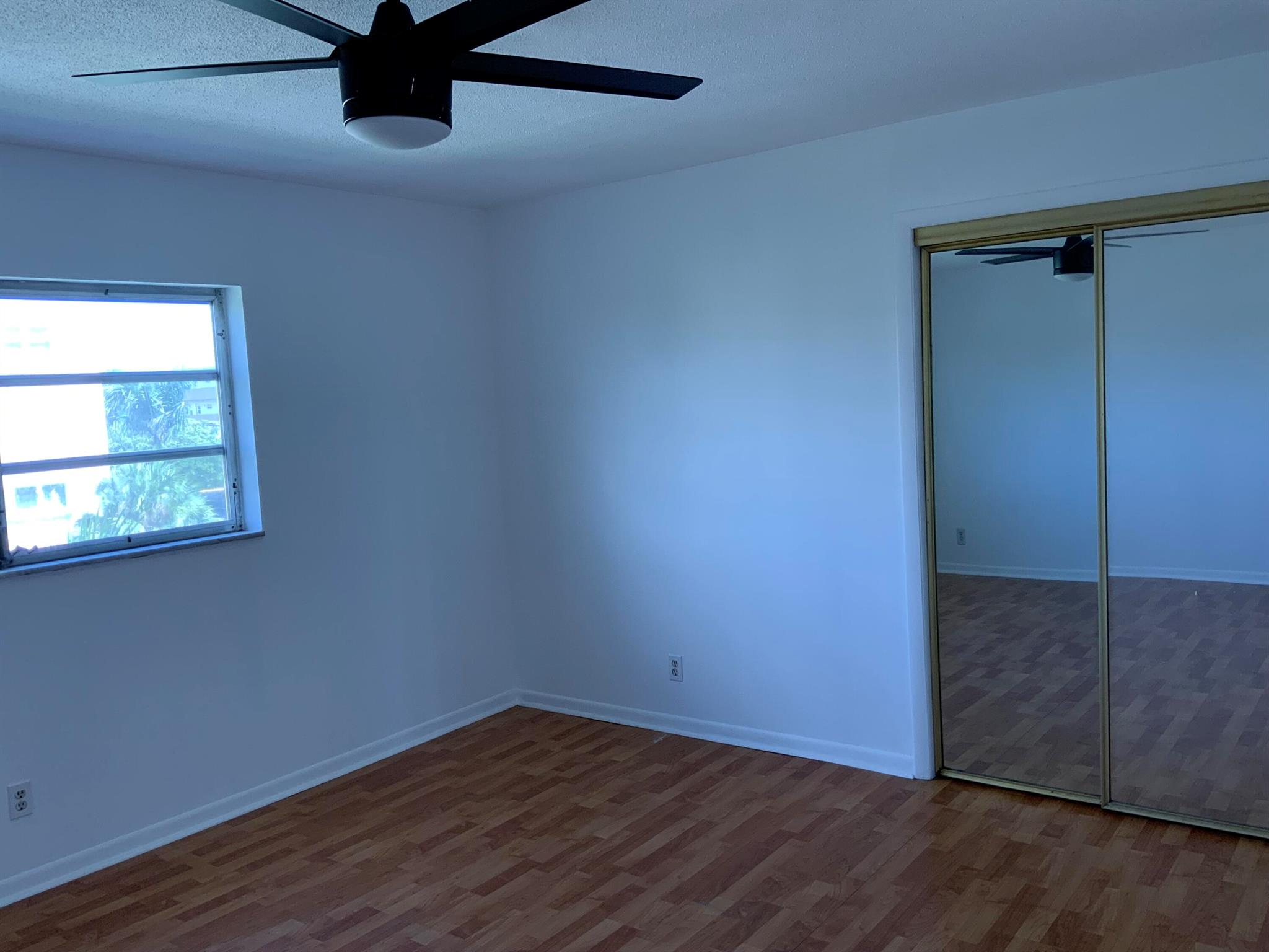 MEADOWBROOK TOWERS CONDO - Residential