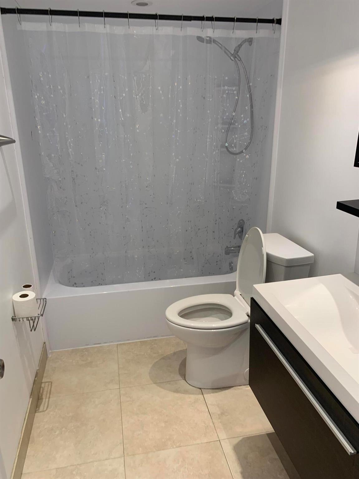 MEADOWBROOK TOWERS CONDO - Residential