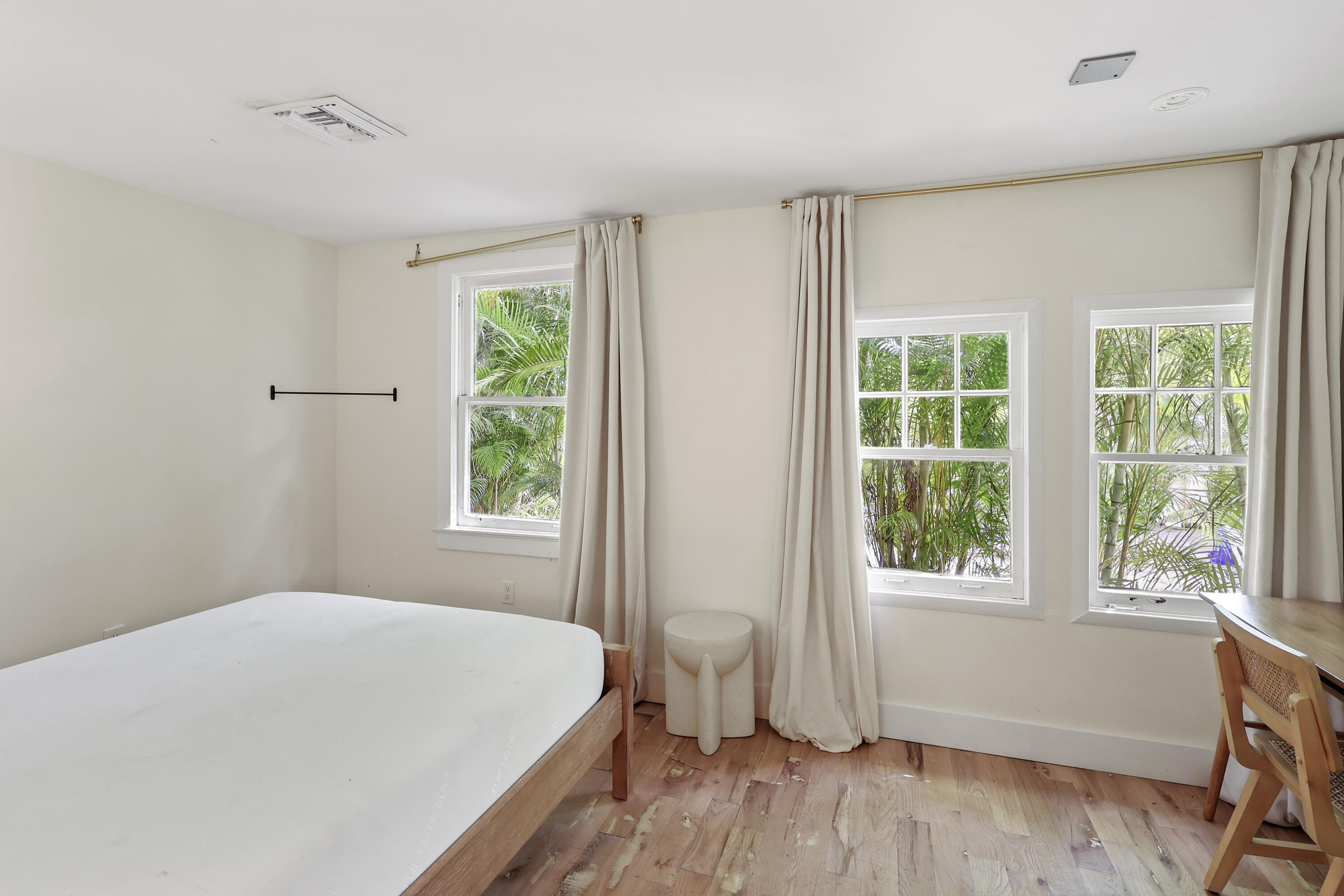 MOSS & HEISLER - Residential