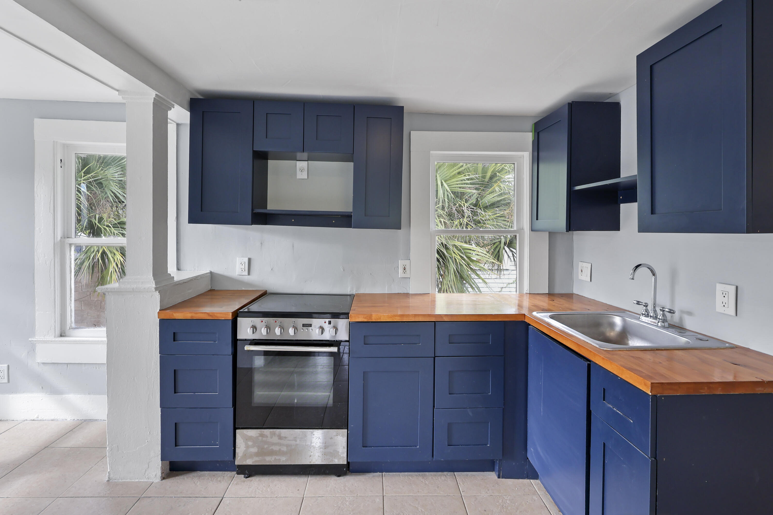 MOSS & HEISLER - Residential