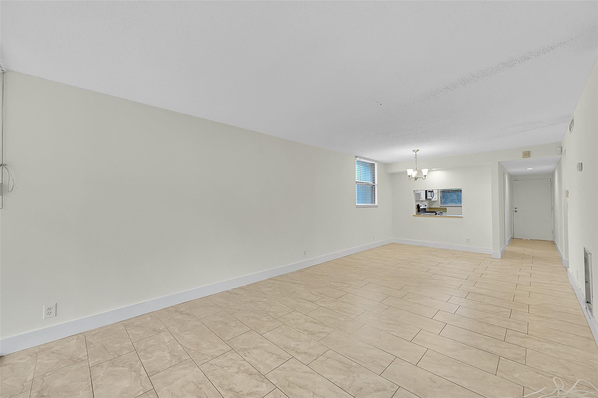 Greenglades Condo IV - Residential Lease