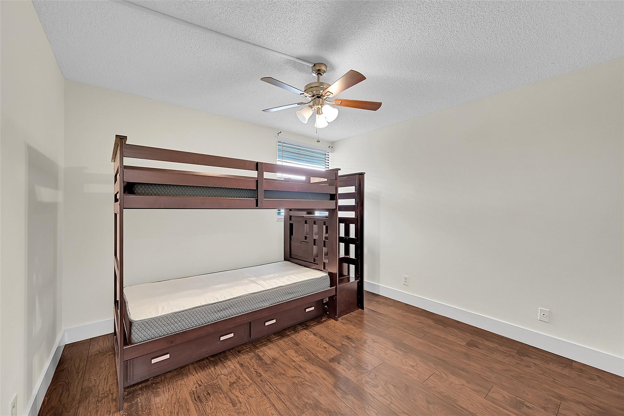 Greenglades Condo IV - Residential Lease