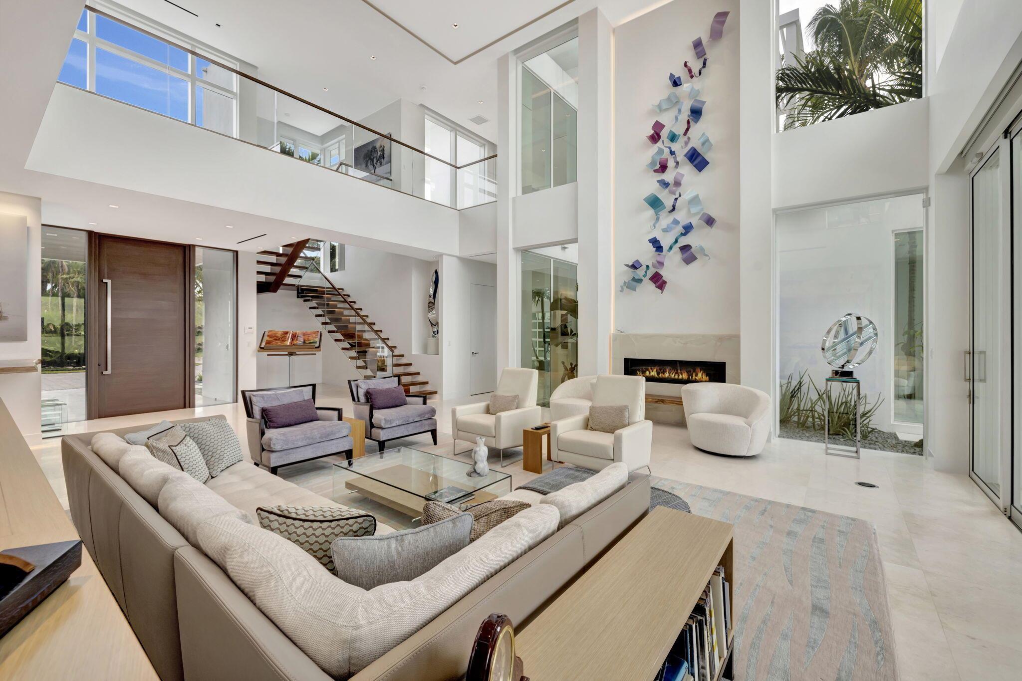 SAILFISH POINT - Residential