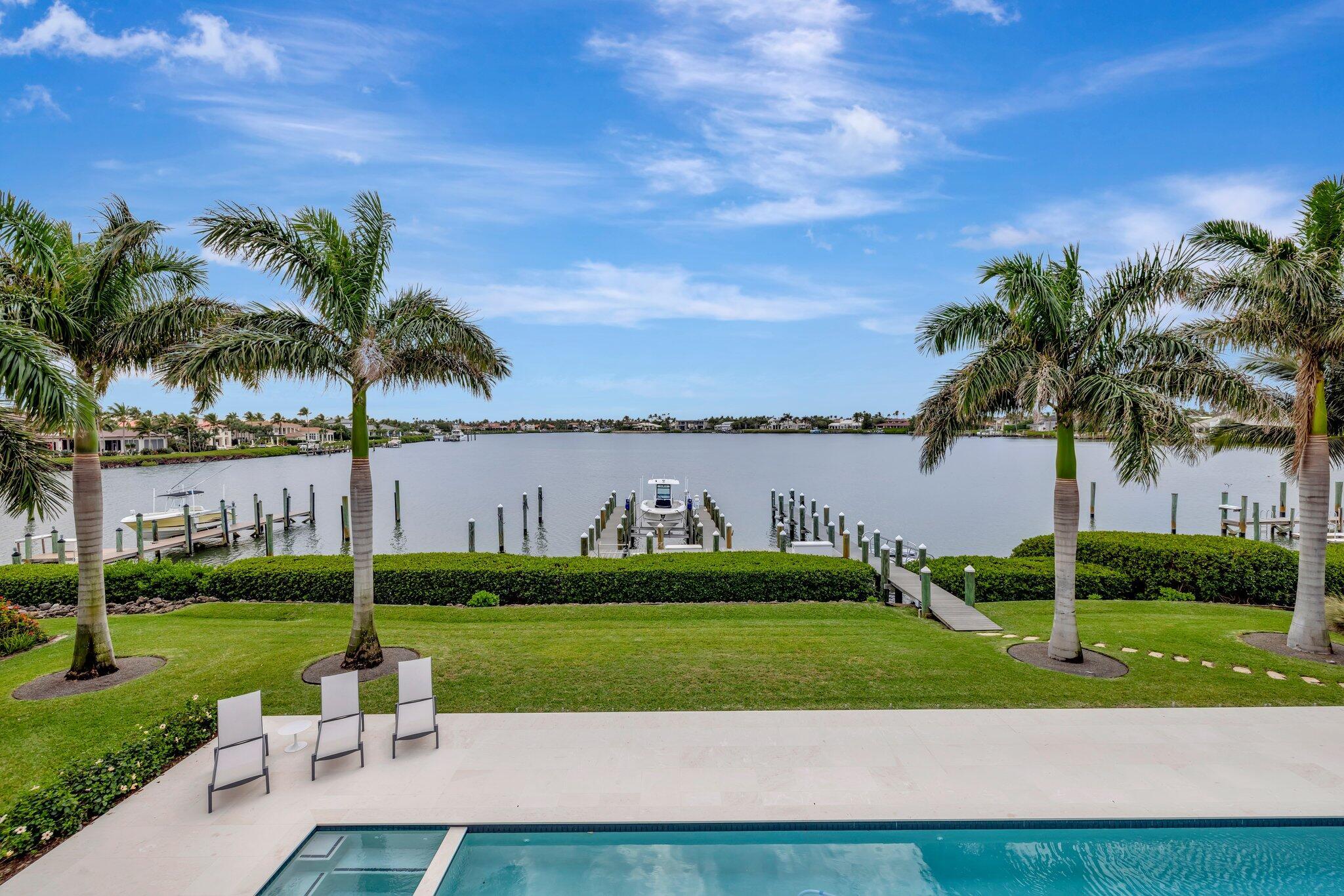 SAILFISH POINT - Residential