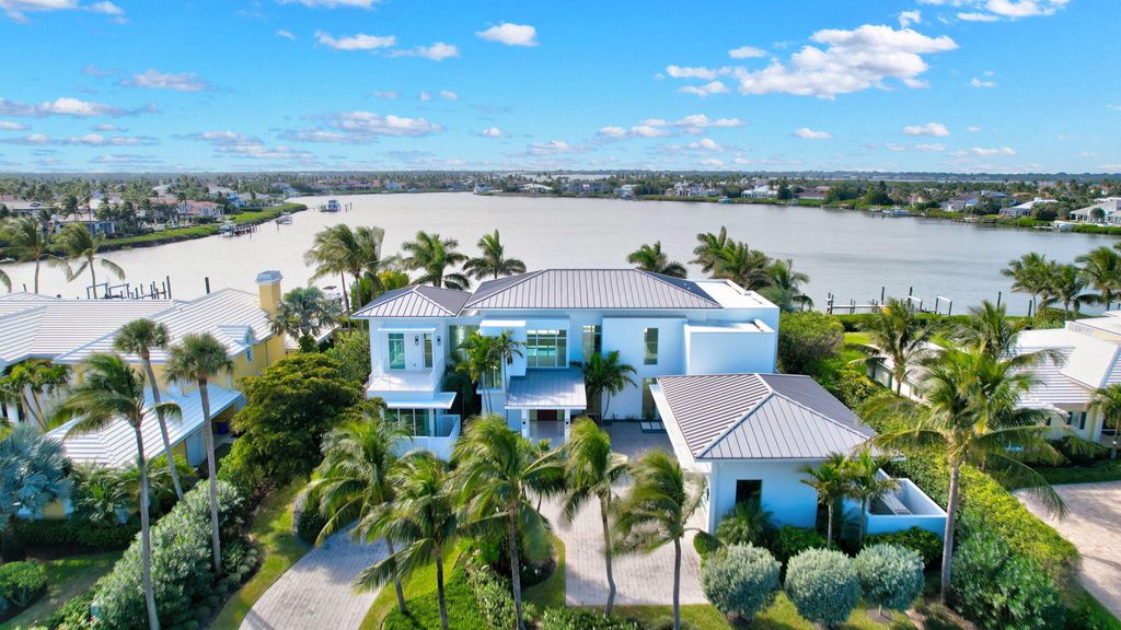 Photo of 6900 SE Harbor Circle, Stuart, FL 34996 (MLS # R11130822)