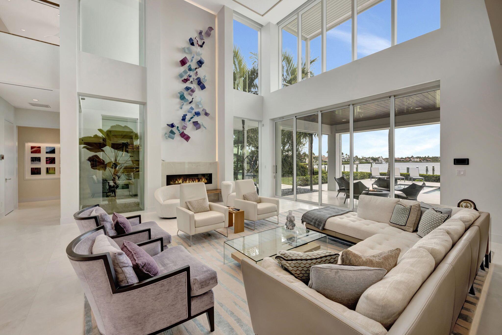 SAILFISH POINT - Residential