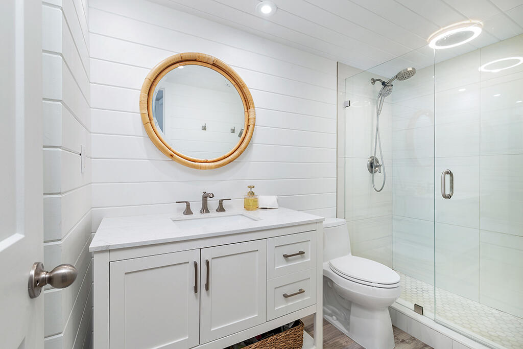 PARADISE VILLAS CONDO - Residential