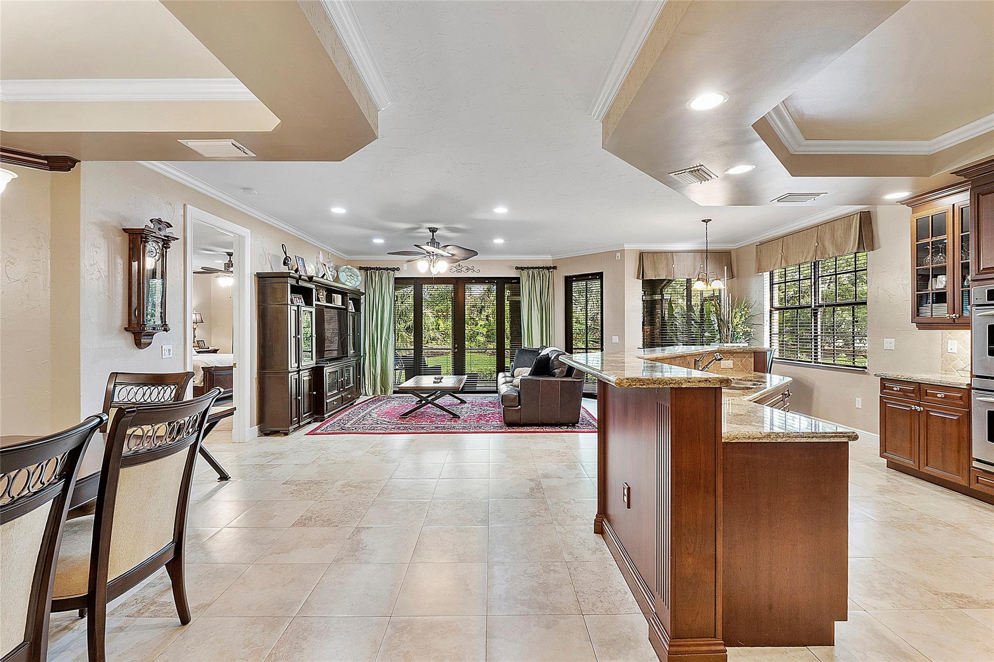CASERAS/PARKLAND GOLF - Residential