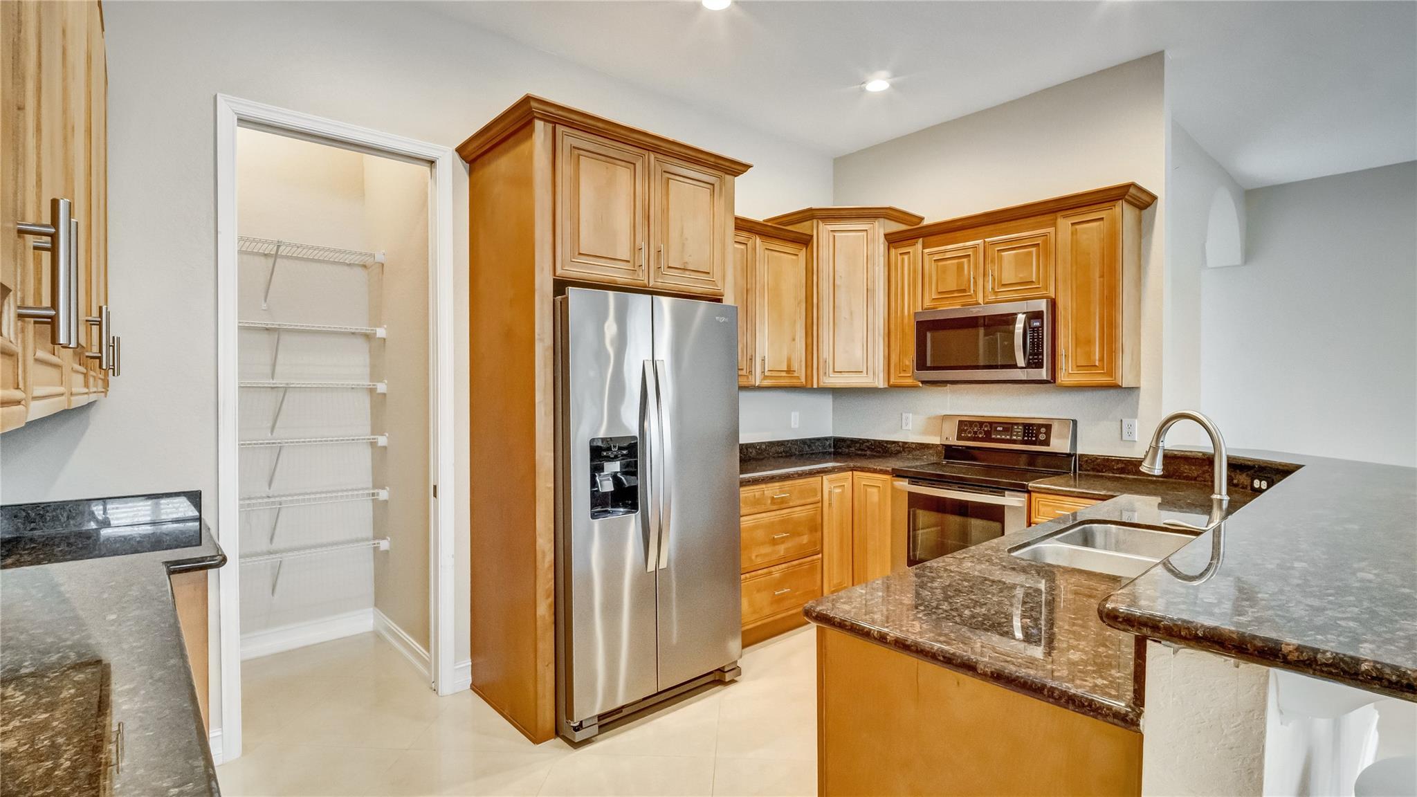 2105 SE 5th St 2105
