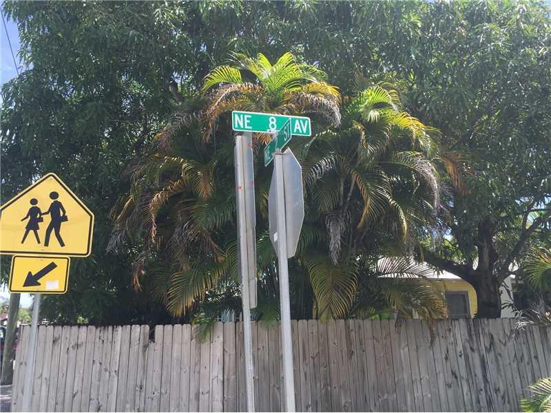 DAVIS ADD - Residential Lease