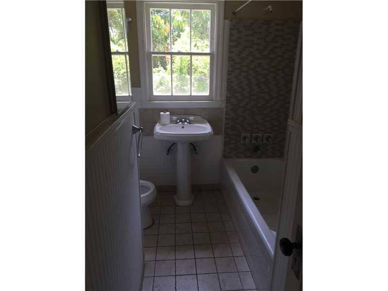 DAVIS ADD - Residential Lease