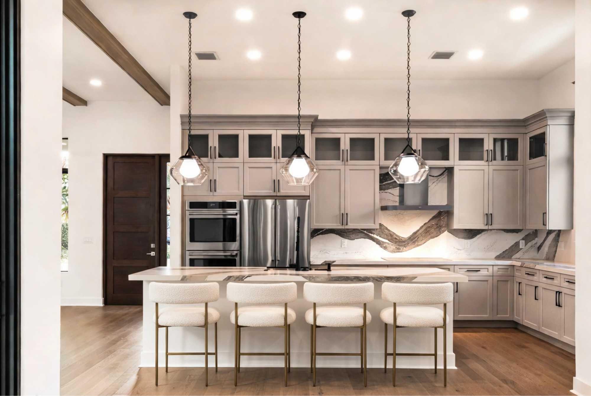 432 NW North River Drive