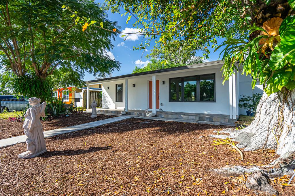 GOLFVIEW HEIGHTS 8 - Residential